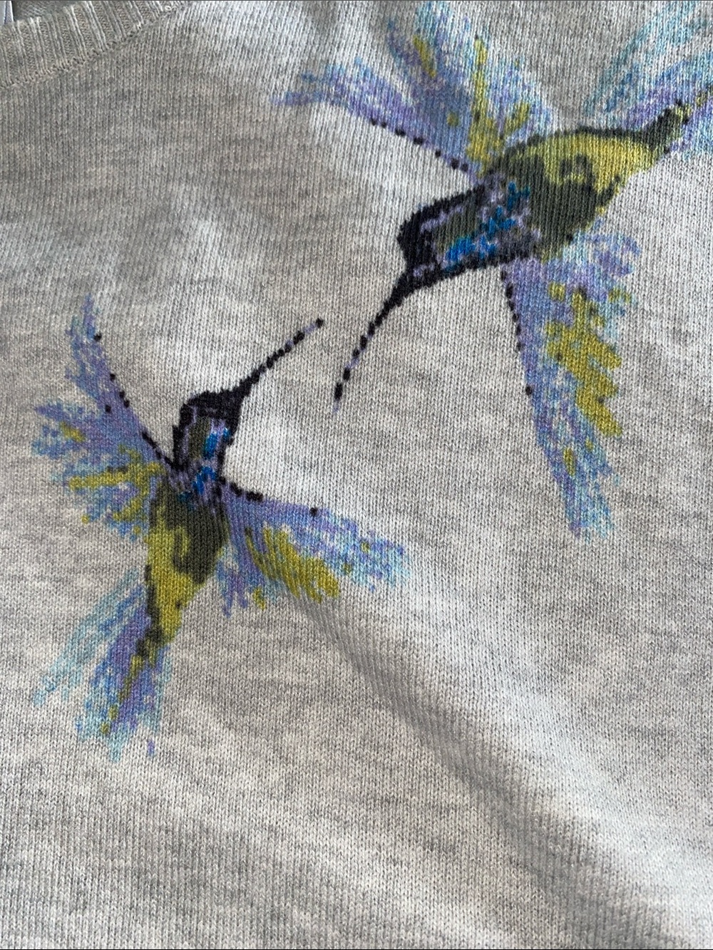 J. Jill Light Gray Knit Crewneck Sweater with hummingbird detail Size L